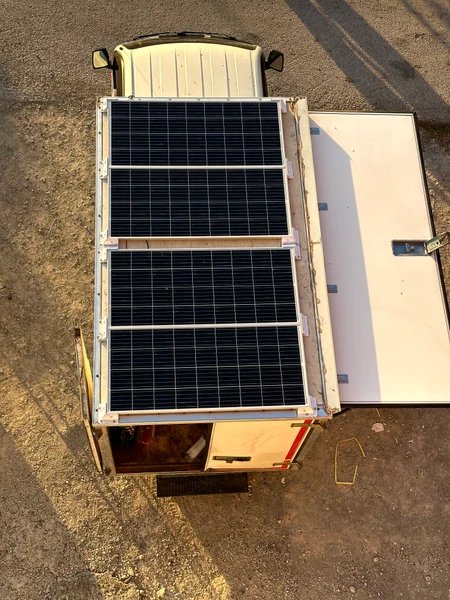 Mobil Satış Aracına Araç Üstü Solar Sistem — 2