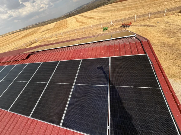 Süt Çiftliğinde 11 kW Şebekeden Bağımsız Sistem — 3